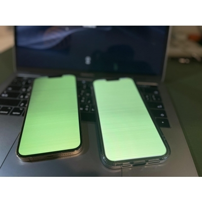 iphone-Green-screen.jpeg